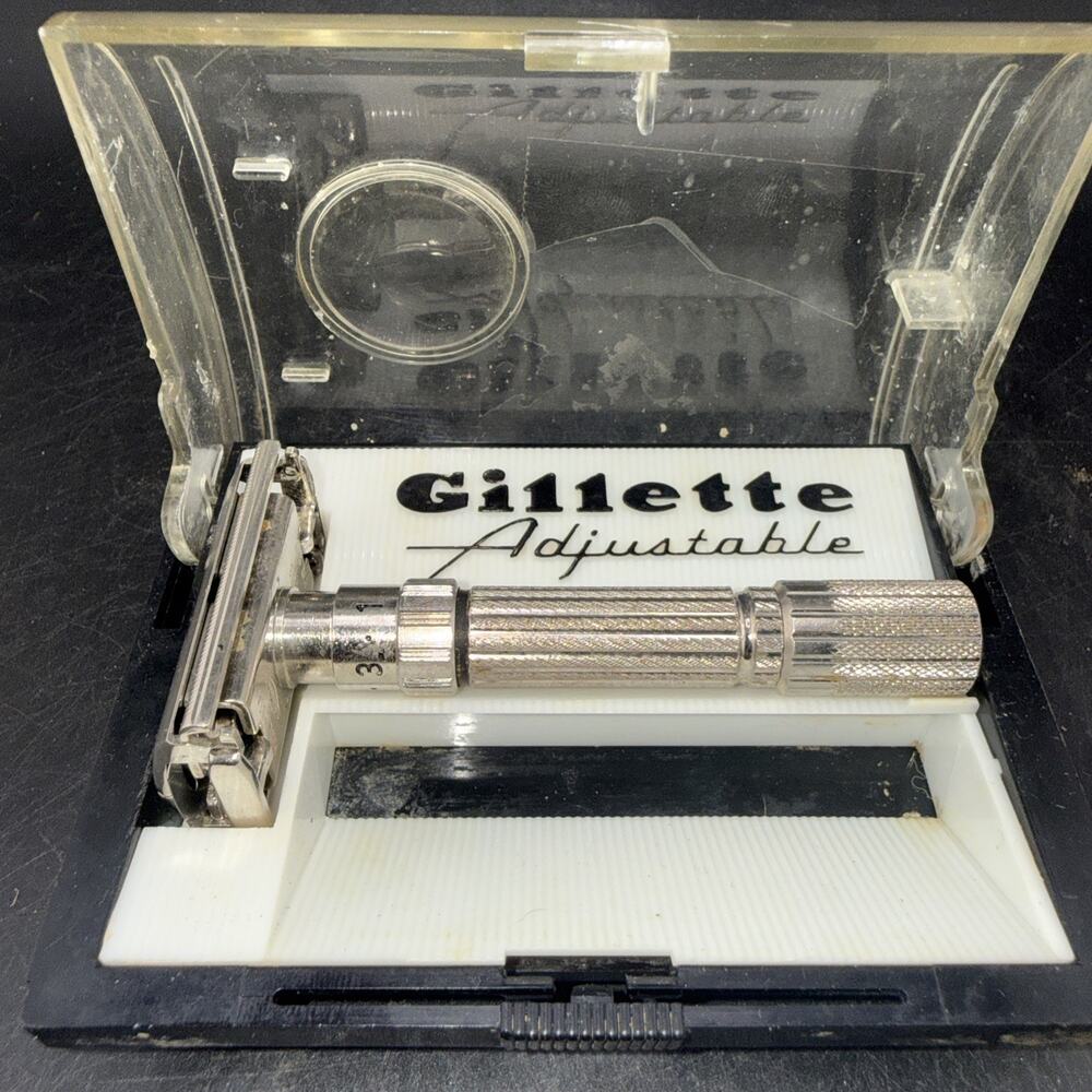 Vintage Gillette Fatboy 195 Adjustable Safety Razor w Case Double Edge USA Case